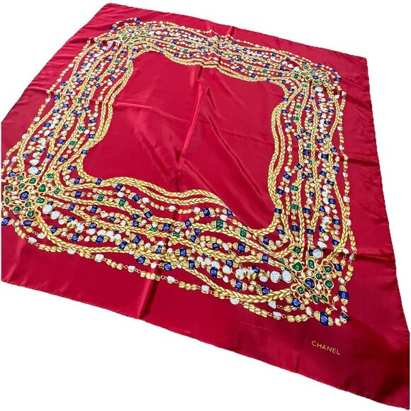 CHANEL Large 34" Scarf Jeweled Chain Bijoux Silk Red Gold Japan 1990s - Picture 4 of 6